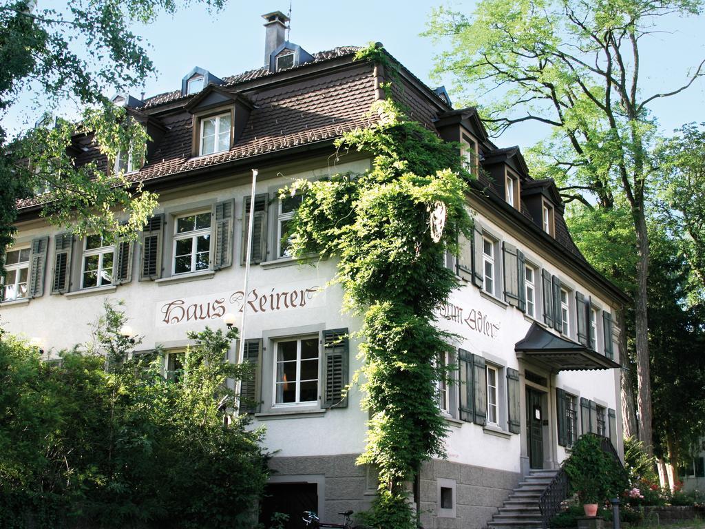 Brauereigasthof Reiner Lochau Bagian luar foto